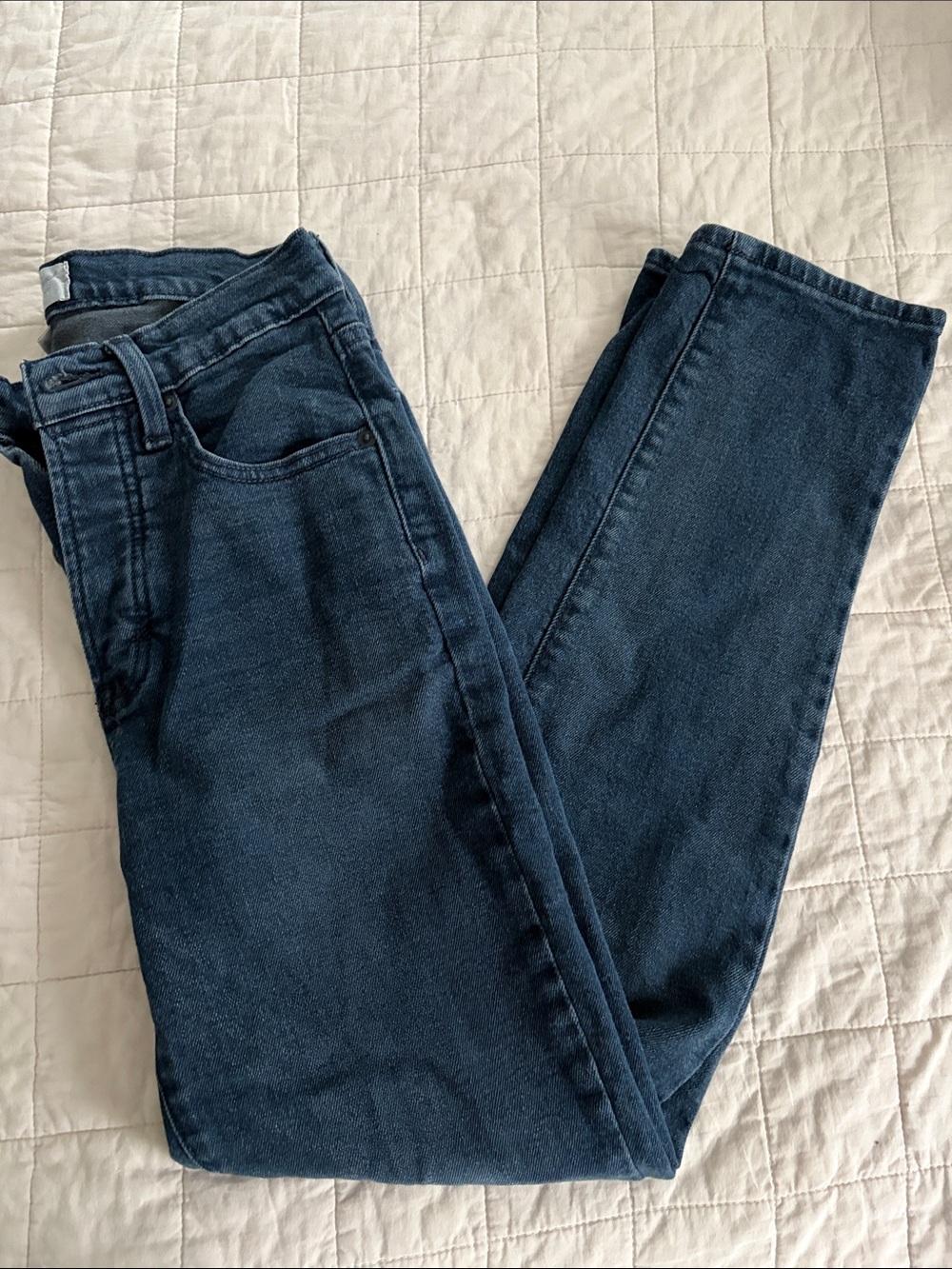 Universal Thread Mid rise 80s slim Jeans in Dark Blue